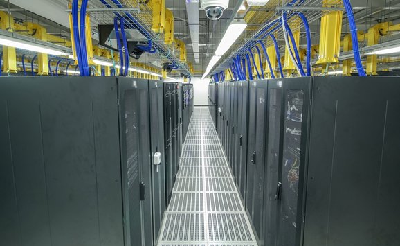 shutterstock_2515854569