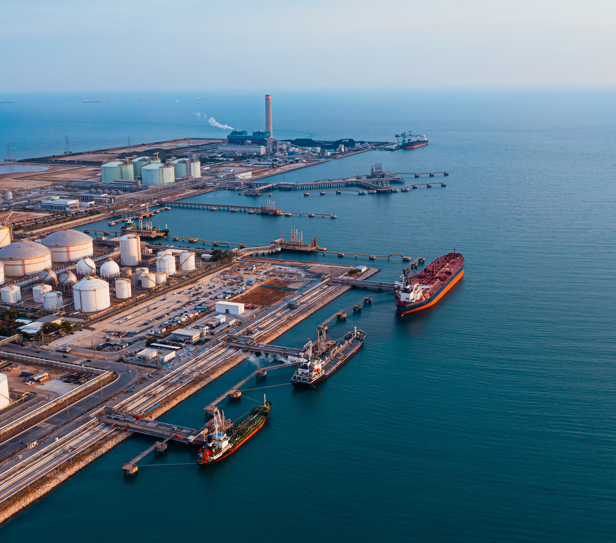 shutterstock_2241208007 (16x9)